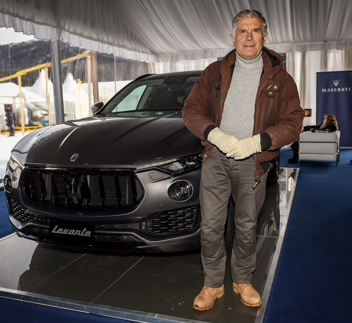 695440407TP052 Maserati Pol