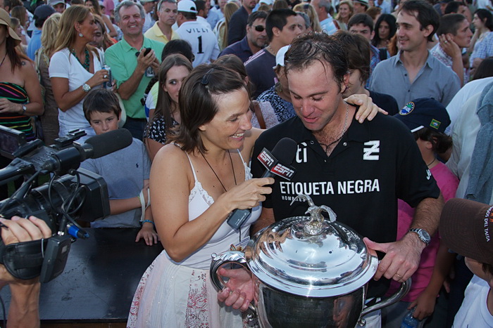 Gonzalo Pieres y Martina Monteverde, polo magazine, polo palerno 2012,